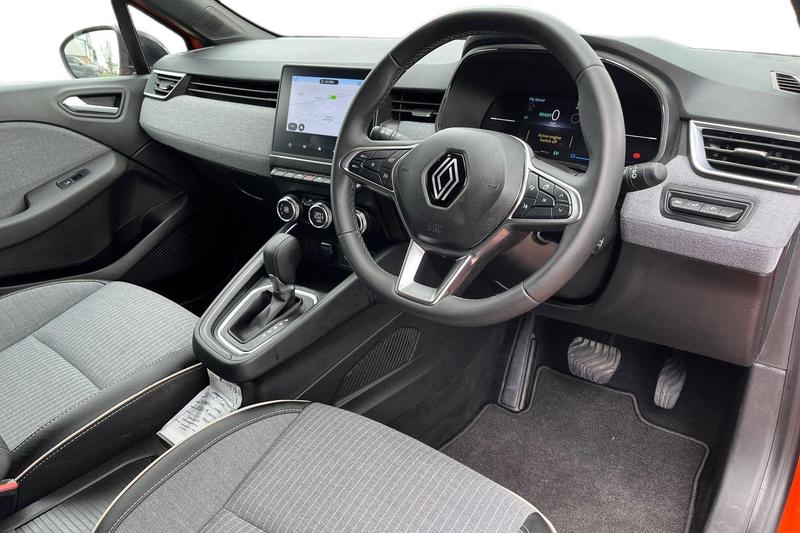 Used Renault Clio 2024 for sale - 78087929: Photo 9