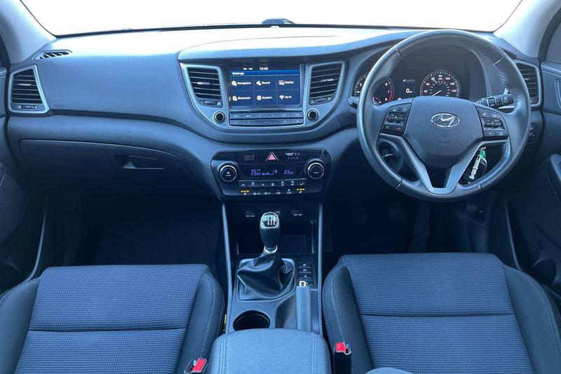Used Hyundai TUCSON 2017 for sale - 76028096: Photo 10