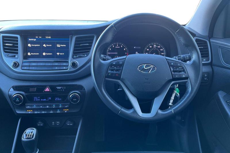 Used Hyundai TUCSON 2017 for sale - 76028096: Photo 11