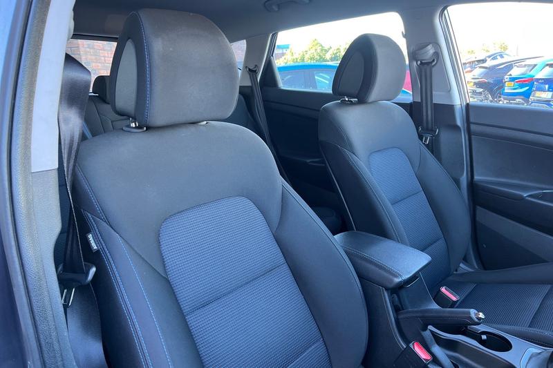 Used Hyundai TUCSON 2017 for sale - 76028096: Photo 17