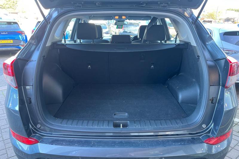 Used Hyundai TUCSON 2017 for sale - 76028096: Photo 21