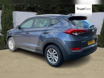 Used Hyundai TUCSON 2017 for sale - 76028096: Photo 2