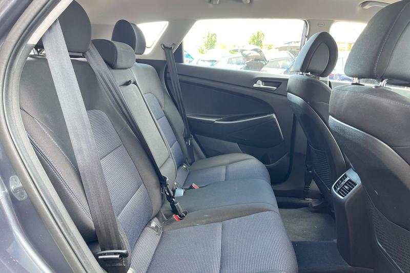 Used Hyundai TUCSON 2017 for sale - 76028096: Photo 39