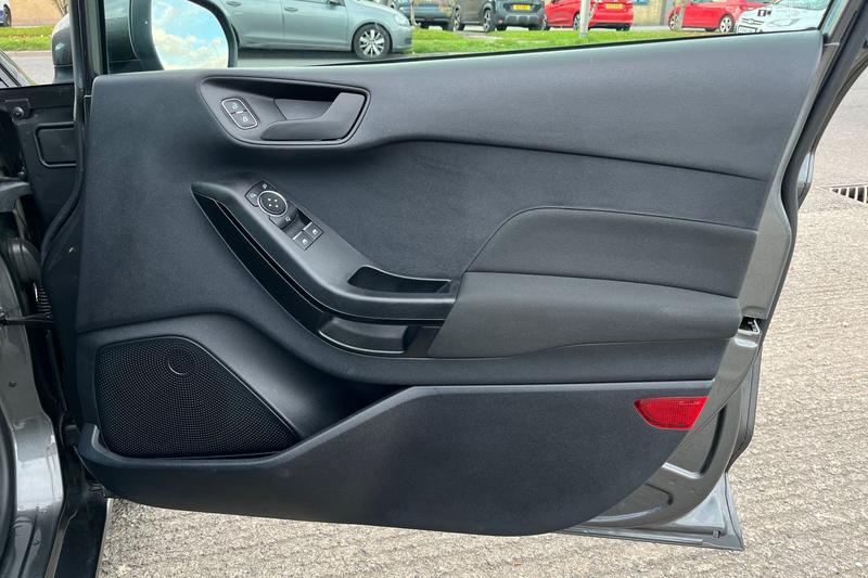 Used Ford Fiesta 2021 for sale - 76359718: Photo 39