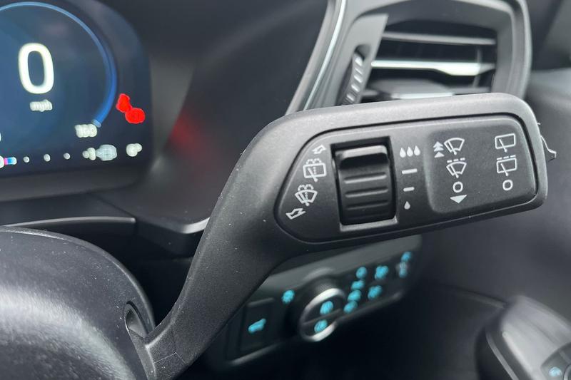 Used Ford Kuga 2025 for sale - 77204931: Photo 15