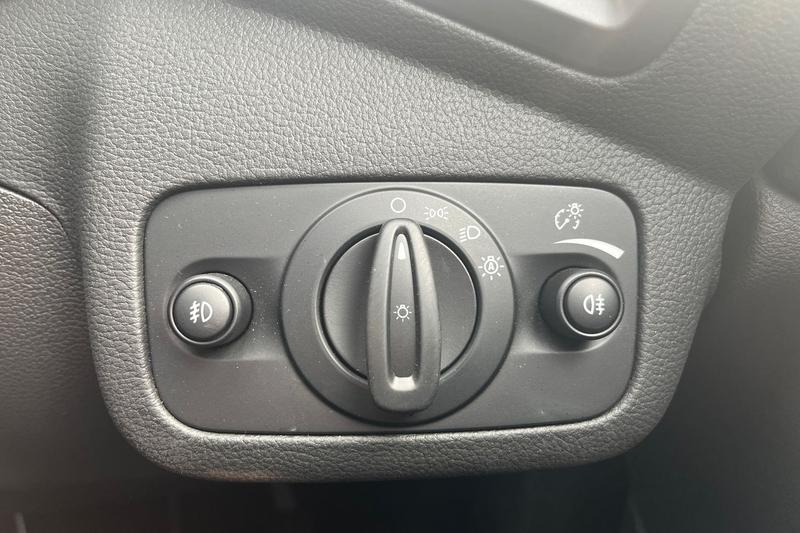 Vehicle 33