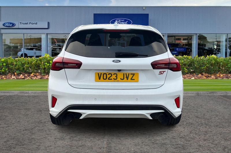 Used Ford Focus 2023 for sale - 76640955: Photo 7