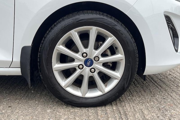 Used Ford Fiesta 2019 for sale - 76296797: Photo 25