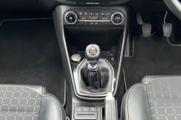 Used Ford Fiesta 2019 for sale - 76296797: Photo 35
