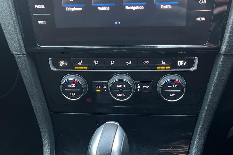 Used Volkswagen Golf 2020 for sale - 76966160: Photo 23