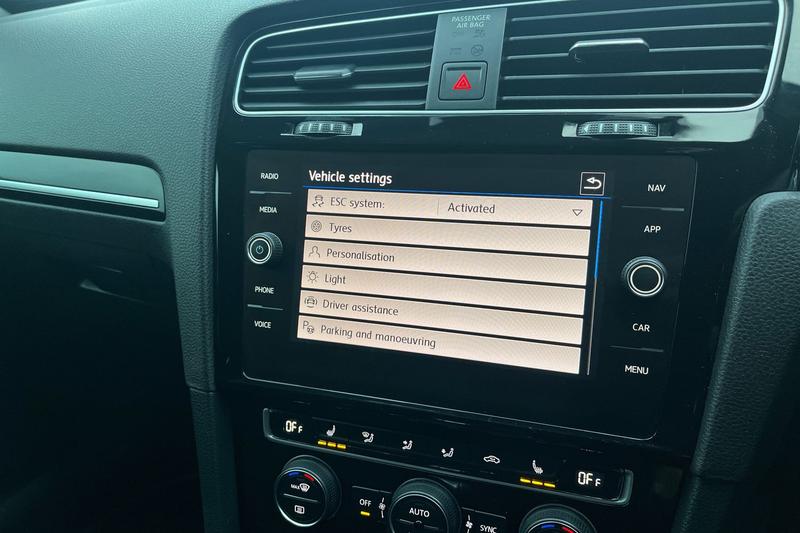 Used Volkswagen Golf 2020 for sale - 76966160: Photo 34