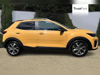 Used Kia Stonic 2024 for sale - 78543006: Photo