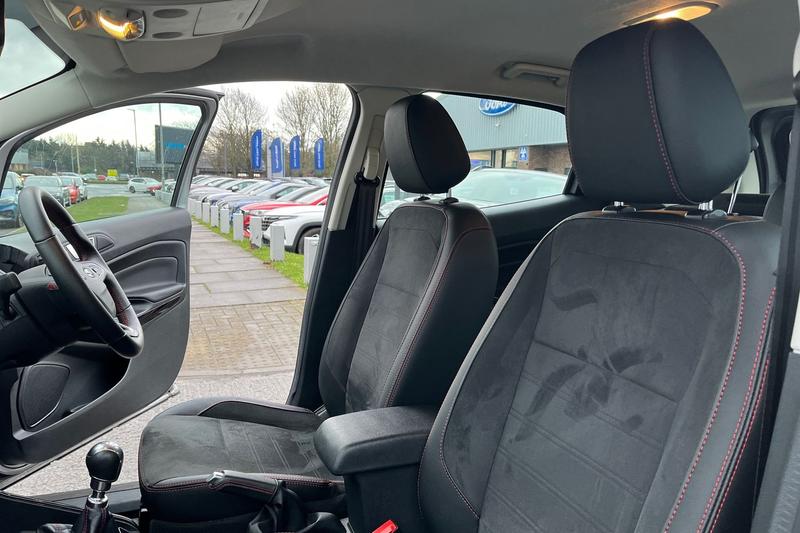Used Ford Ecosport 2023 for sale - 77152039: Photo 19