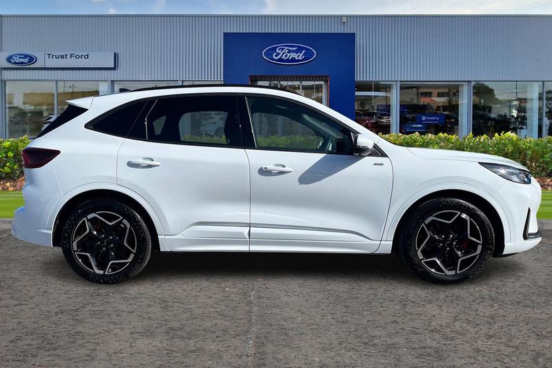 Used Ford Kuga 2025 for sale - 77971236: Photo 3