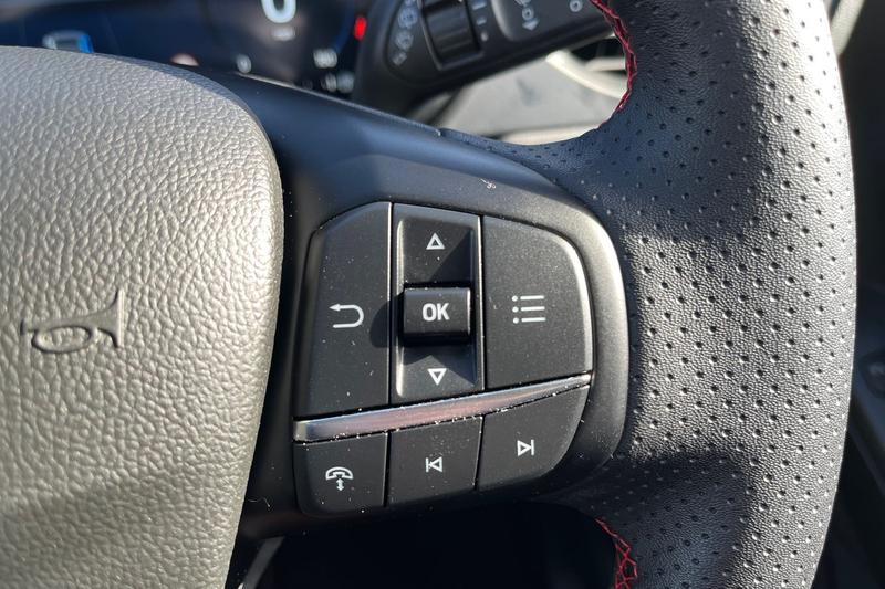 Used Ford Kuga 2025 for sale - 77971236: Photo 30