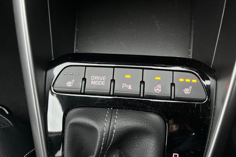 Used Kia Stonic 2025 for sale - 77274882: Photo 32