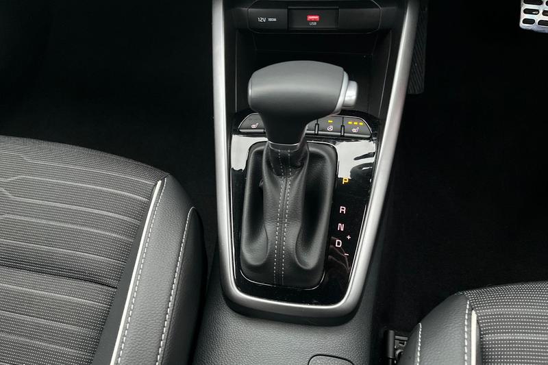 Used Kia Stonic 2025 for sale - 77274882: Photo 33