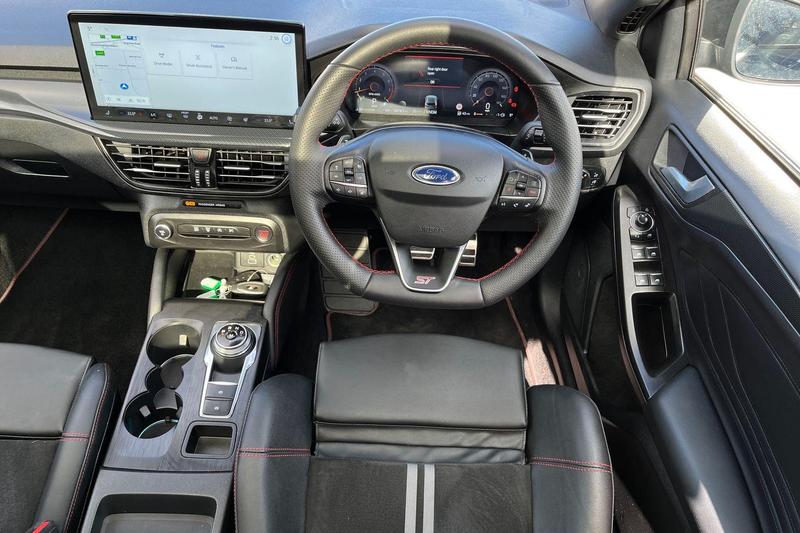 Used Ford Focus 2025 for sale - 78015383: Photo 11