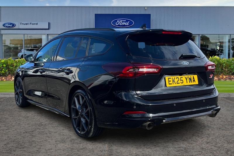 Used Ford Focus 2025 for sale - 78015383: Photo 2