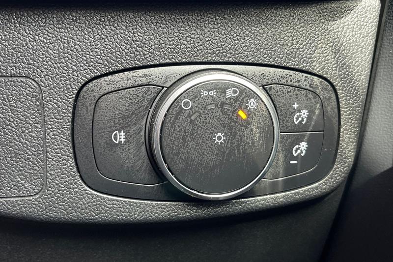 Used Ford Focus 2025 for sale - 78015383: Photo 32