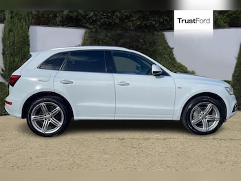 Used Audi Q5 2017 for sale - 77691569: Photo