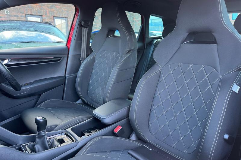 Used Skoda Karoq for sale - 77176472: Photo 19