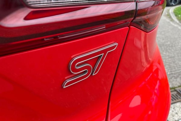 Used Ford Focus 2023 for sale - 76312600: Photo 40