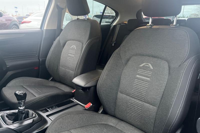 Used Ford Focus 2019 for sale - 76590162: Photo 19