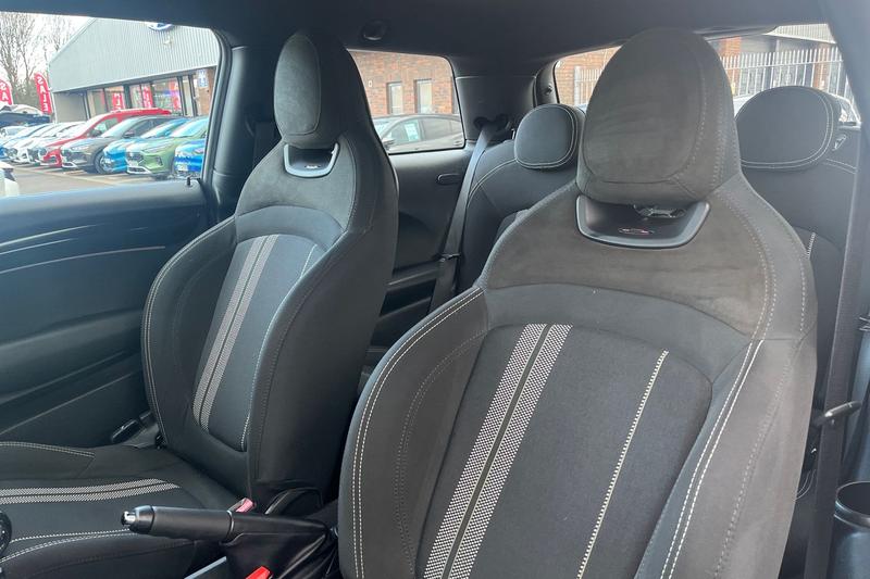 Used MINI Hatch 2021 for sale - 77367571: Photo 19