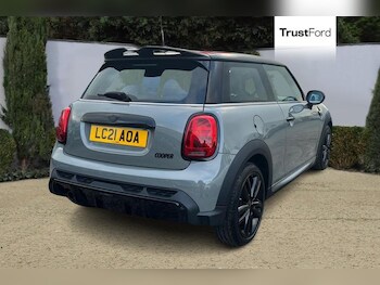 Used MINI Hatch 2021 for sale - 77367571: Photo