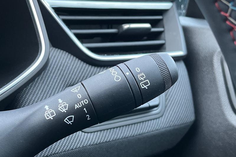 Used Renault Clio 2024 for sale - 76853488: Photo 15