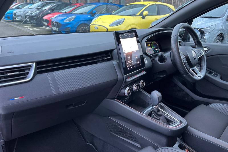 Used Renault Clio 2024 for sale - 76853488: Photo 18