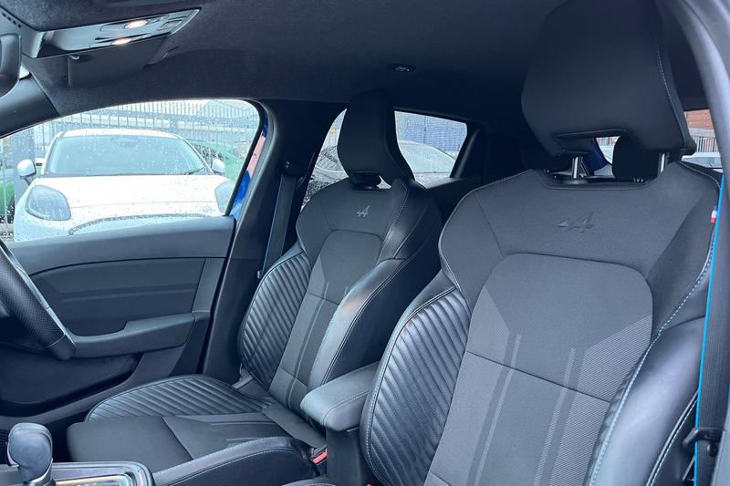 Used Renault Clio 2024 for sale - 76853488: Photo 19