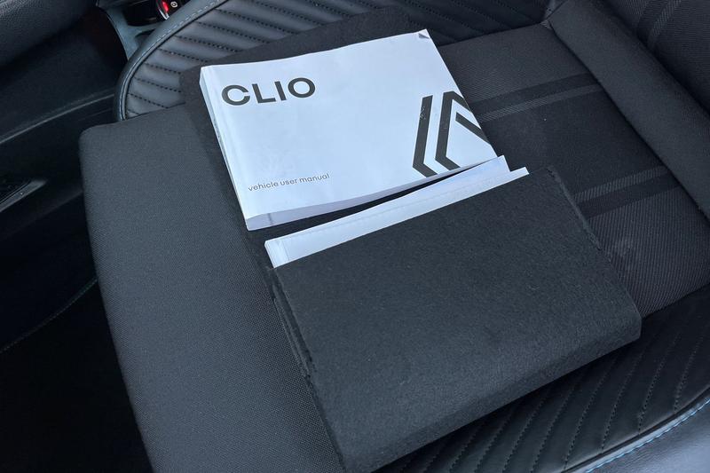 Used Renault Clio 2024 for sale - 76853488: Photo 22