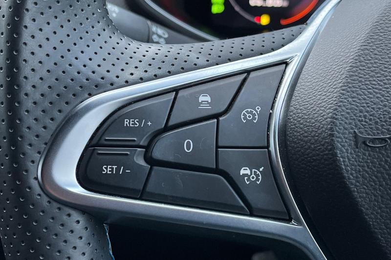 Used Renault Clio 2024 for sale - 76853488: Photo 23