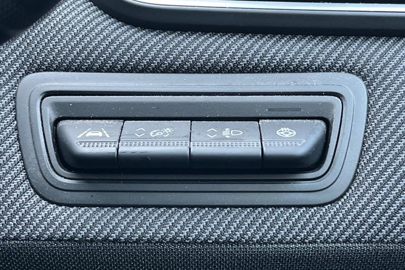 Used Renault Clio 2024 for sale - 76853488: Photo 25