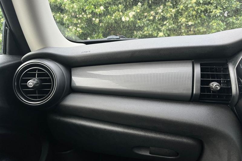 Used MINI Hatch 2018 for sale - 77532737: Photo 28