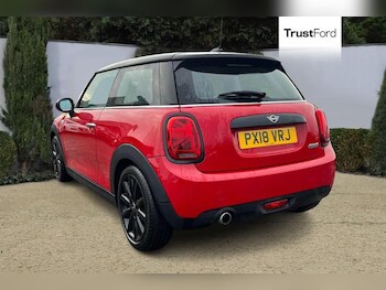 Used MINI Hatch 2018 for sale - 77532737: Photo