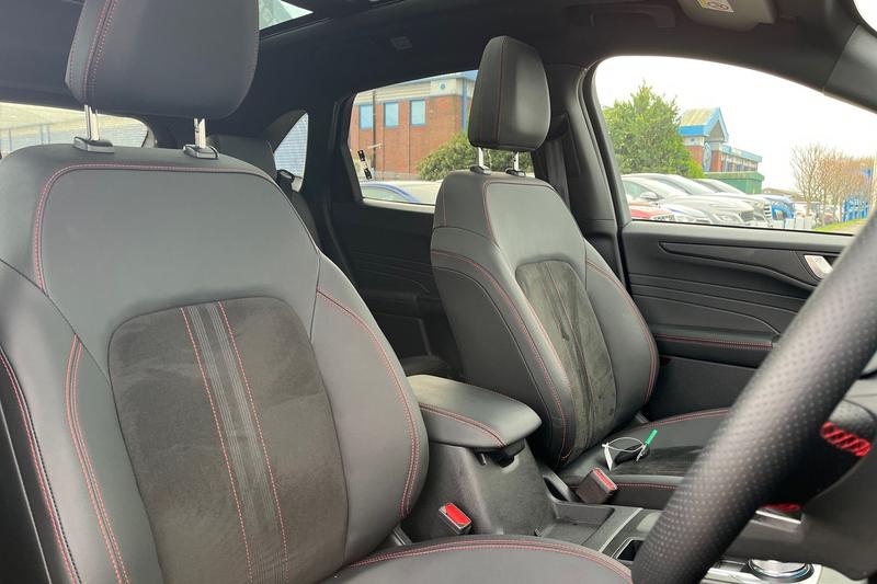 Used Ford Kuga 2024 for sale - 76738985: Photo 17