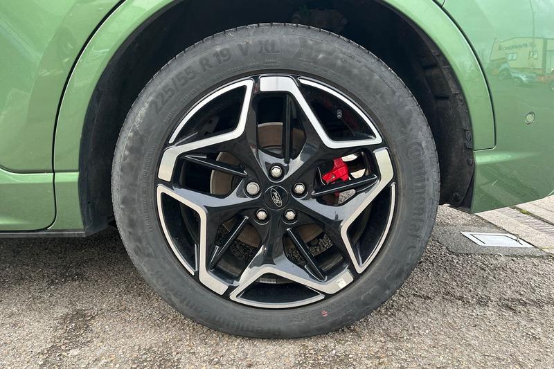 Used Ford Kuga 2024 for sale - 76738985: Photo 40