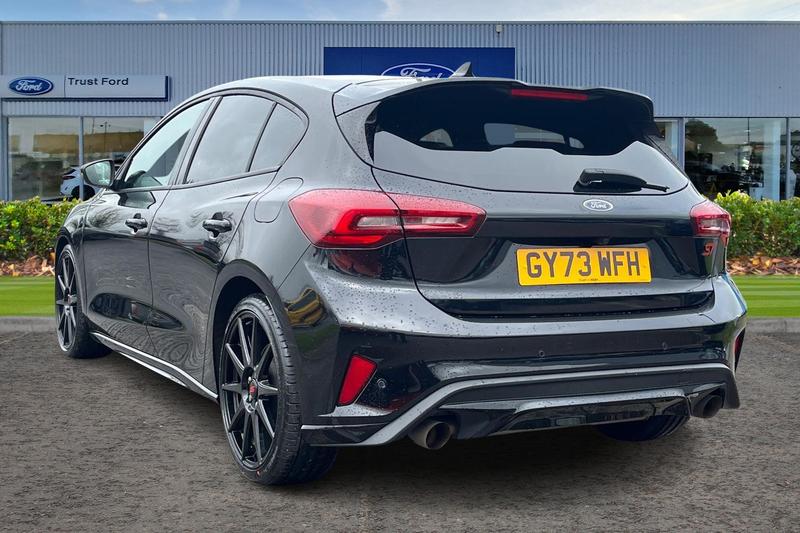 Used Ford Focus 2023 for sale - 78123483: Photo 2