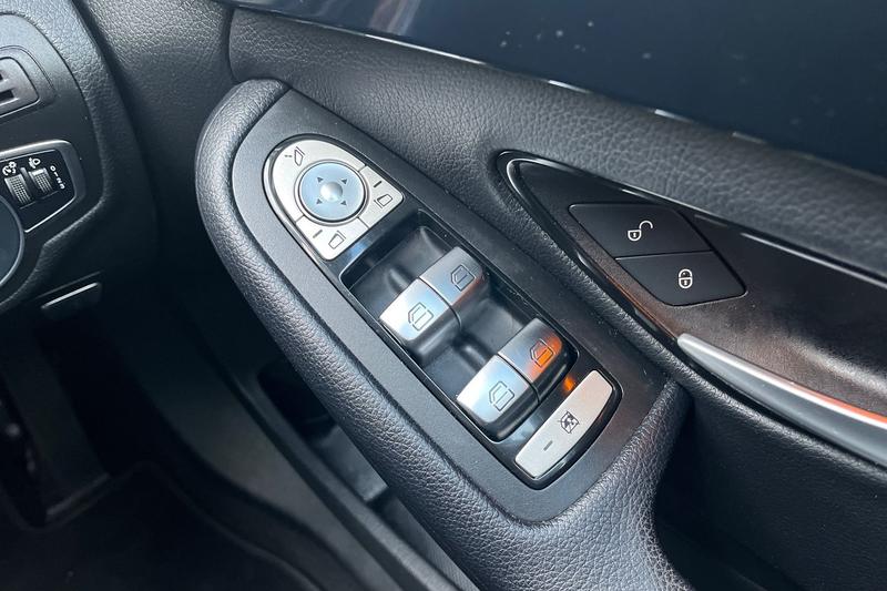 Used Mercedes-Benz C Class 2019 for sale - 77367702: Photo 16