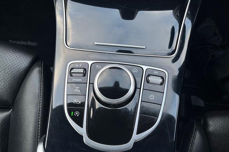Used Mercedes-Benz C Class 2019 for sale - 77367702: Photo 25