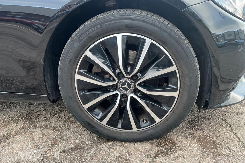 Used Mercedes-Benz C Class 2019 for sale - 77367702: Photo 32