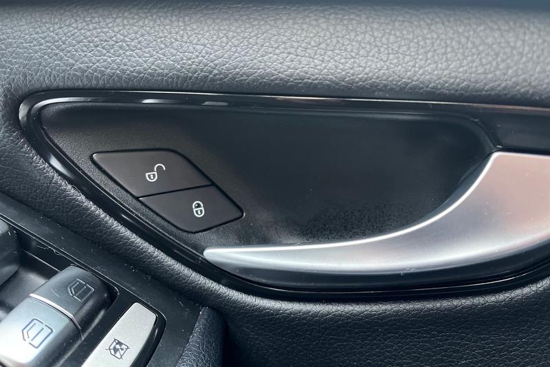 Used Mercedes-Benz C Class 2019 for sale - 77367702: Photo 37