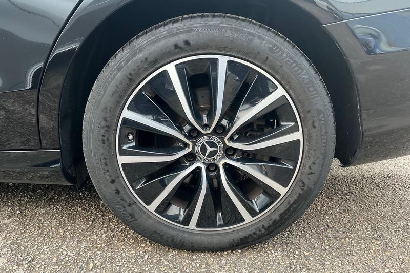 Used Mercedes-Benz C Class 2019 for sale - 77367702: Photo 8