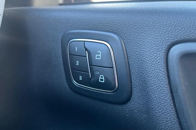 Used Ford Kuga 2024 for sale - 76748151: Photo 24