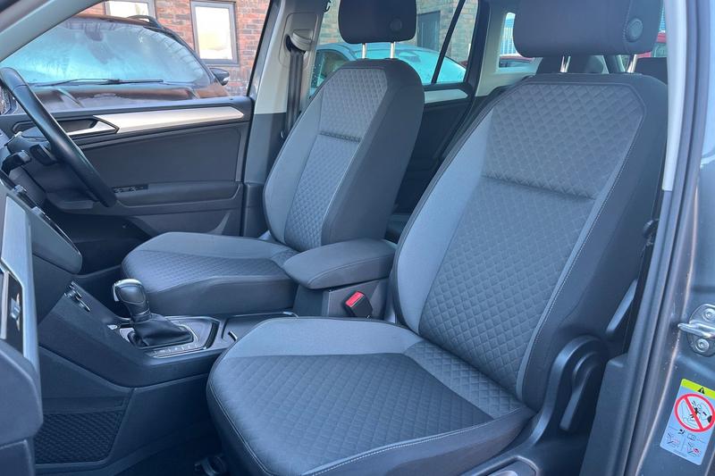 Used Volkswagen Tiguan 2019 for sale - 77128140: Photo 19