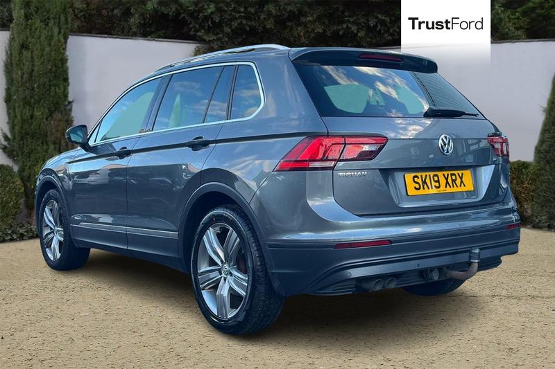 Used Volkswagen Tiguan 2019 for sale - 77128140: Photo 2