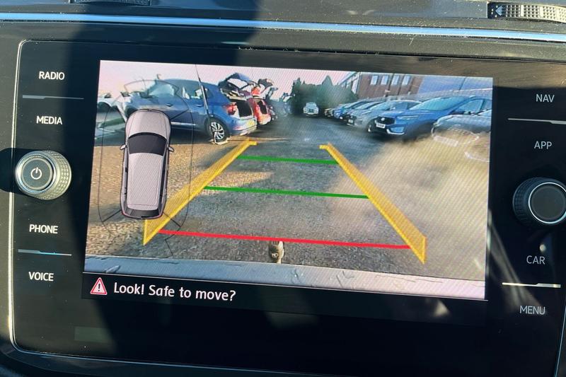 Used Volkswagen Tiguan 2019 for sale - 77128140: Photo 26